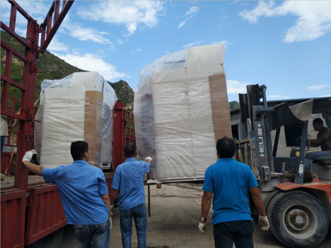 保定野三坡水洗廠洗滌設(shè)備送貨現(xiàn)場 保定野三坡水洗廠洗滌設(shè)備送貨現(xiàn)場